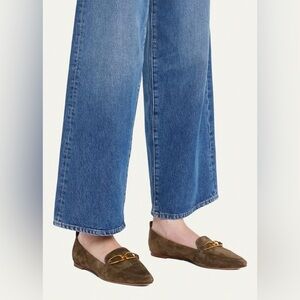 Veronica Beard Champlain Suede Chain Loafers Olive Green size 7M pristine